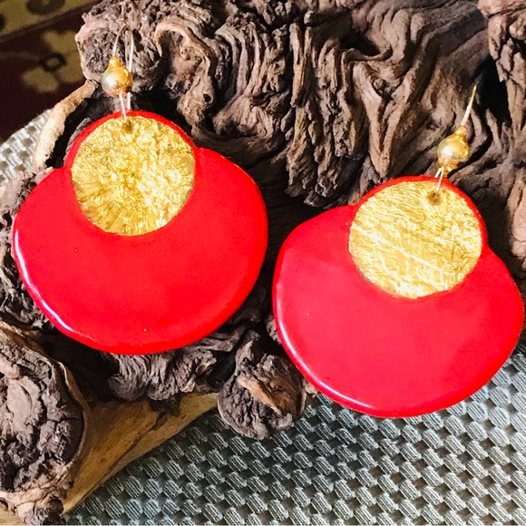 Vintage 80’s Red & Goldleaf Lacquer & Paper Statement OOAK Earrings Signed Dion - Picture 7 of 11